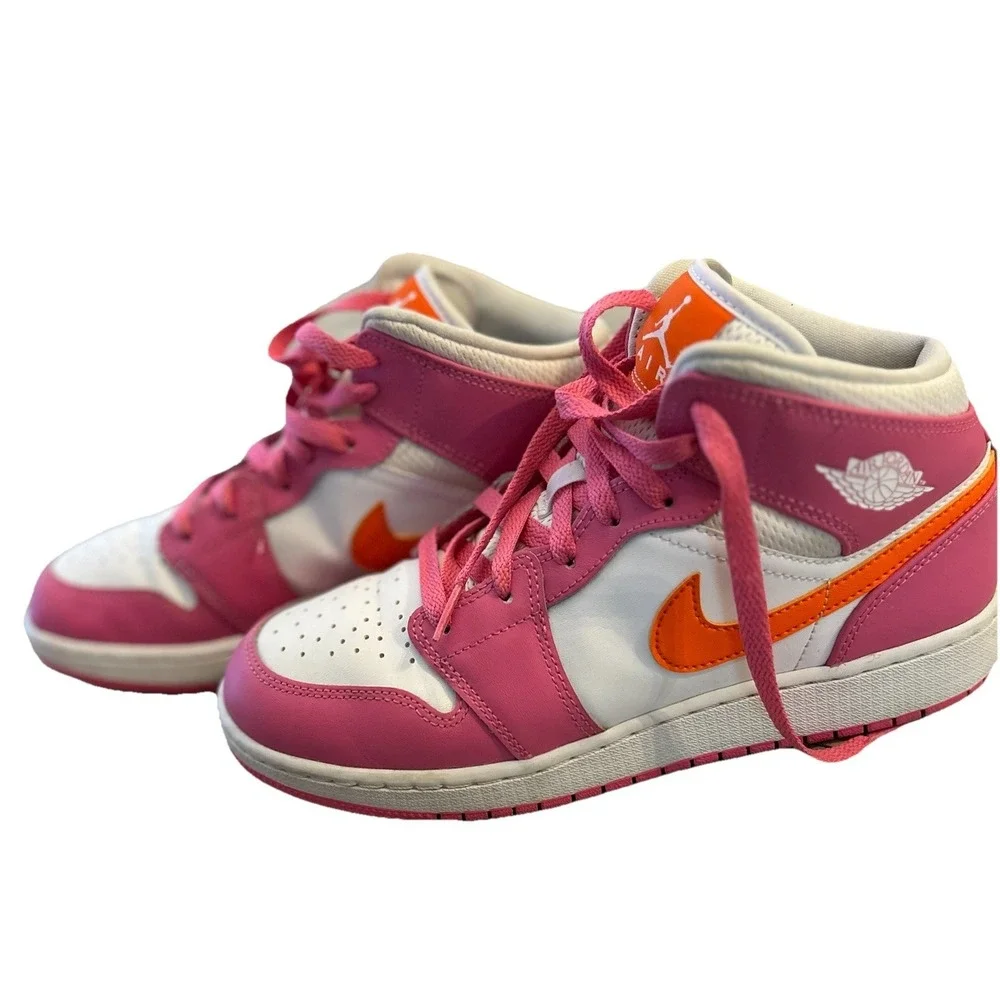 Nike‎ Air Jordan 1 Mid GS Size 7Y Pinksicle Safety Orange White DX3240-681